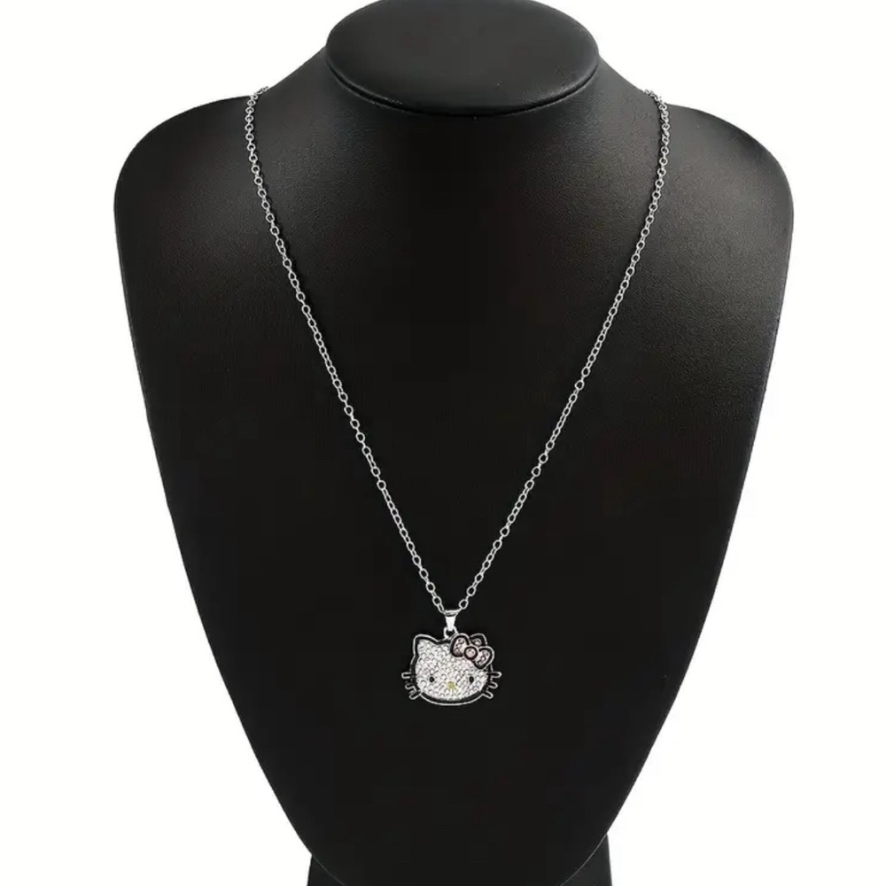 Hello Kitty Charm Pendant Crystal Necklace, New in Package - Picture 2 of 6